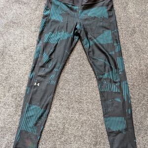 Under Armour Black Compression HeatGear Leggings